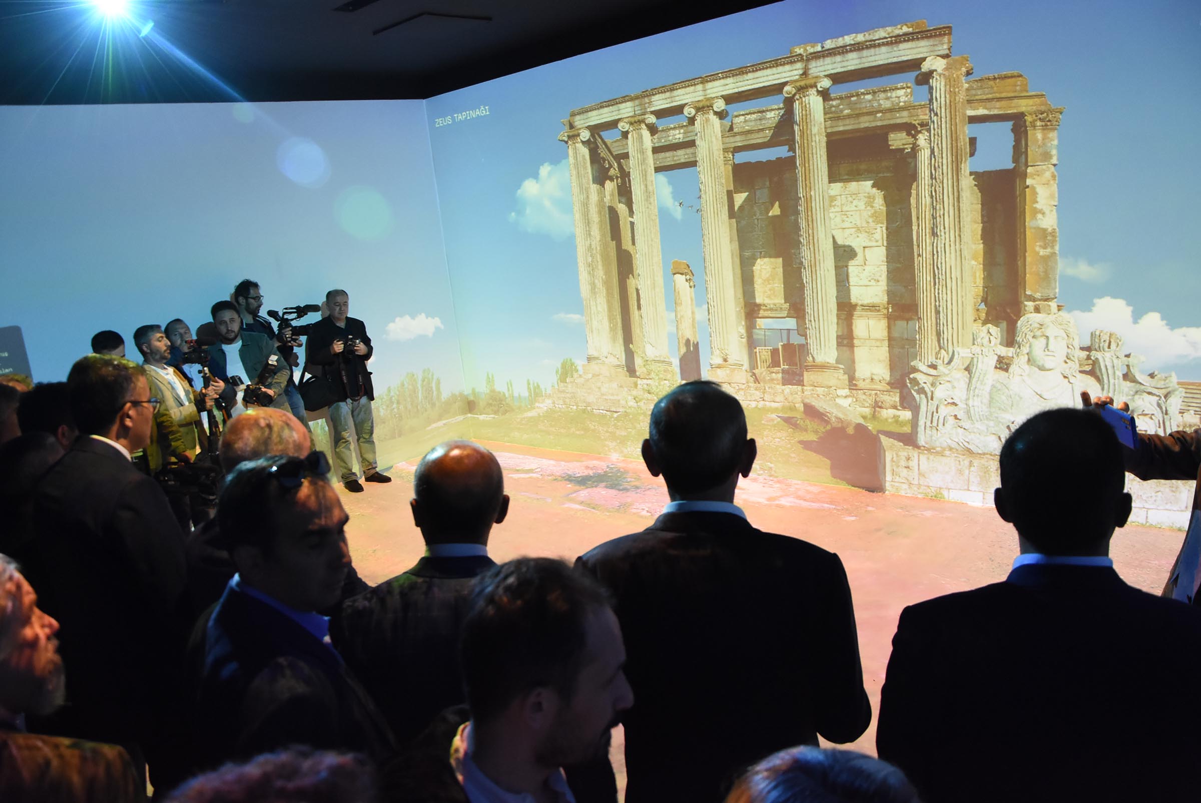 Ziyaretçiler Kütahya’yı ‘3D Mapping’ ile tanıyacak