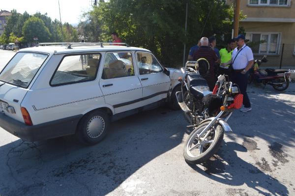 Kazanın böylesi! Kıbrıs gazisi, çalınan motosikletine otomobille çarptı