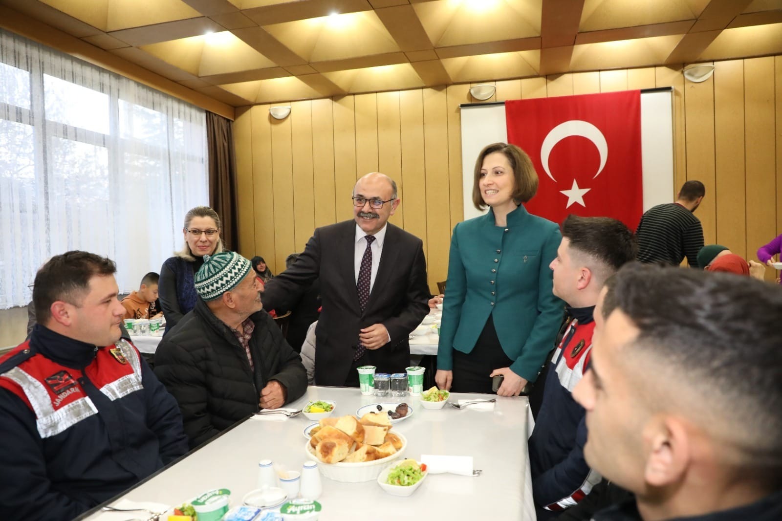 Valilikten gaziler ve aileleri için iftar