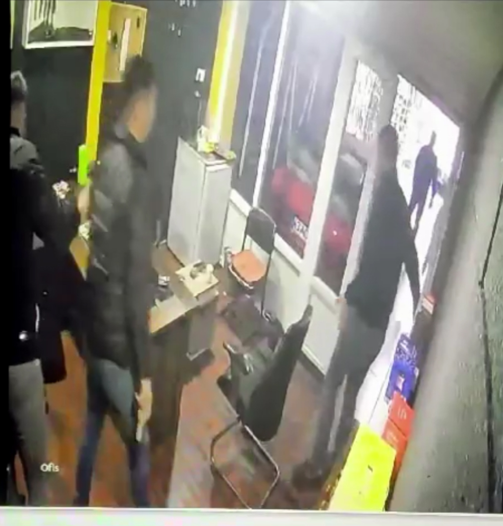 Galericiye silahlı saldırı olayının arkasından suç çetesi çıktı