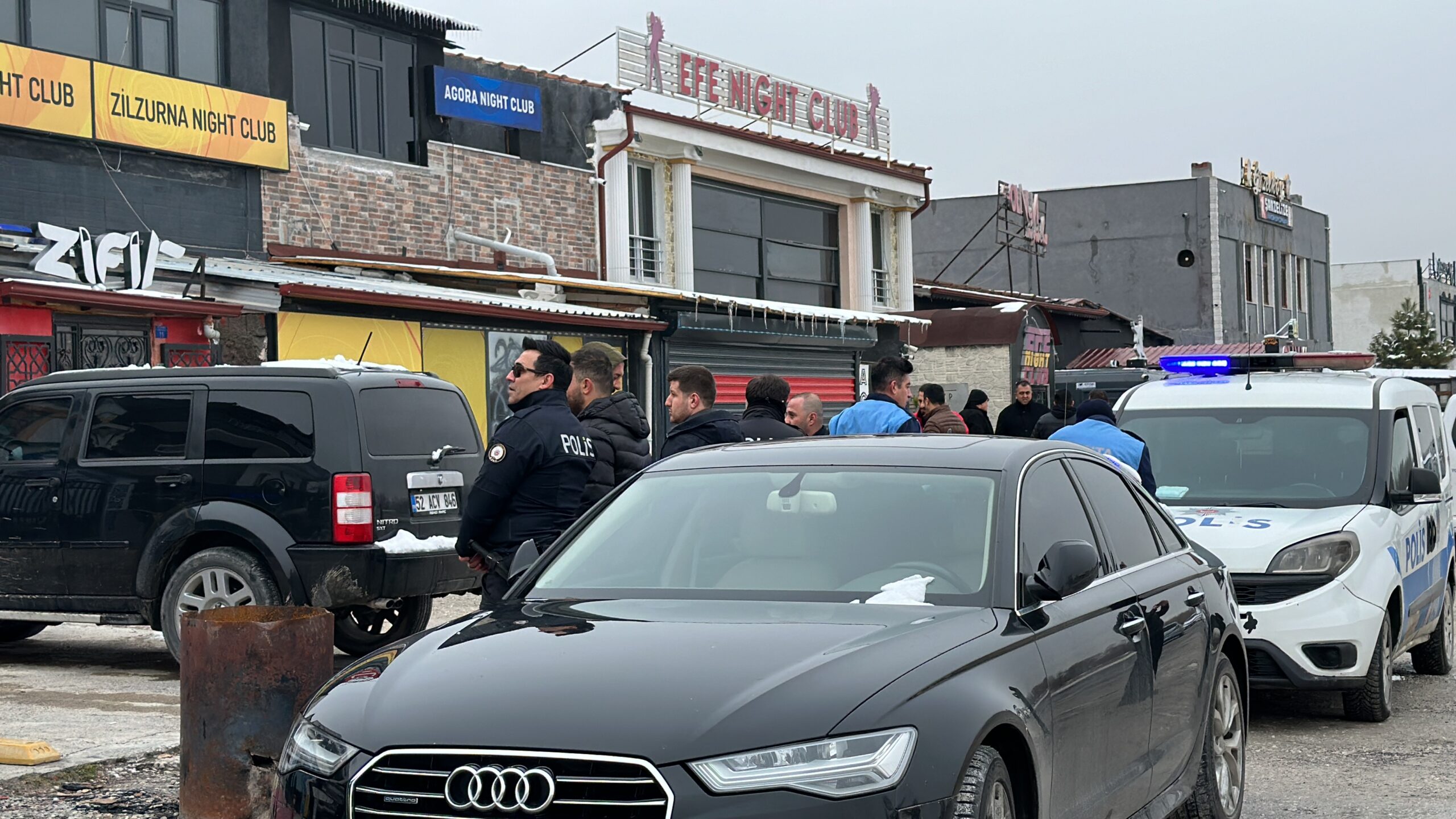 Tek tek mühürlendi! Pavyonlar süresiz kapatıldı