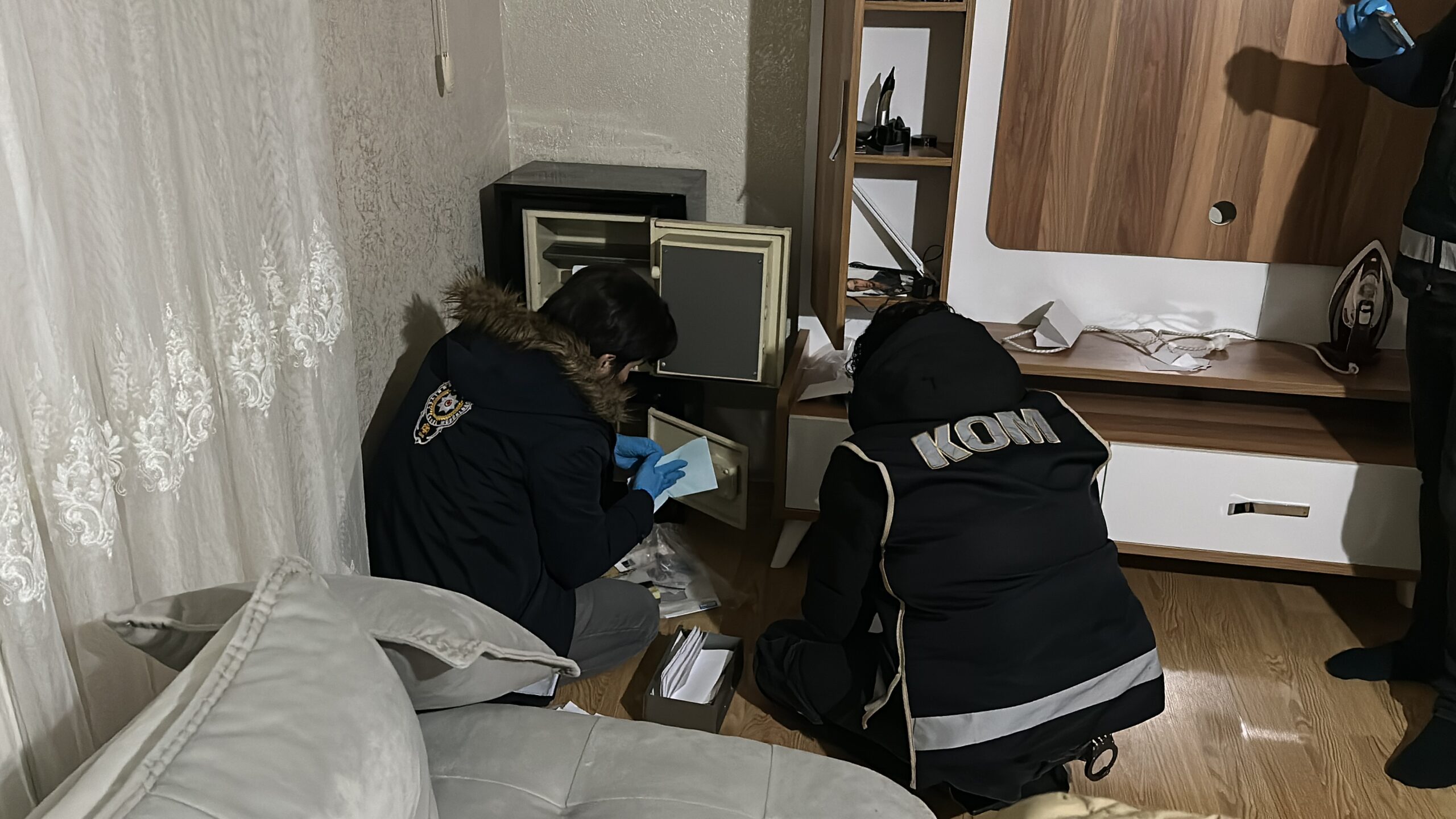 Tefecilik şüphelilerine şafak operasyonu: 9 gözaltı