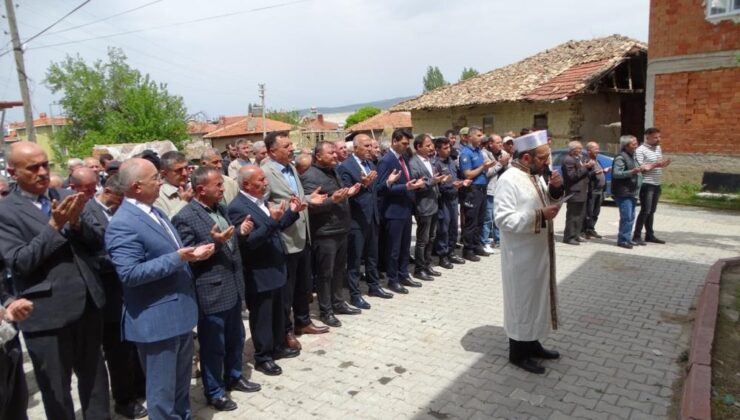 Aşağı Yoncaağaç köyünde yağmur duası