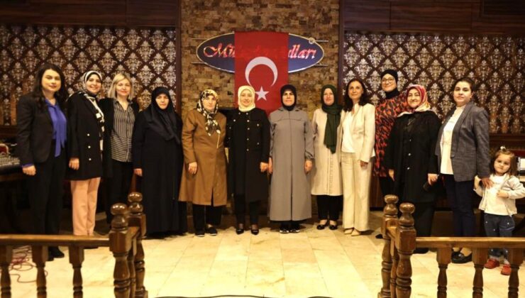 Tuba Işın ve Emine Kahveci şehit anneleri ile kahvaltıda buluştu