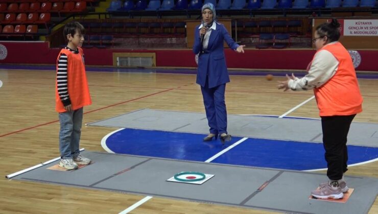 Özel sporcular şampiyonluk için mücadele etti