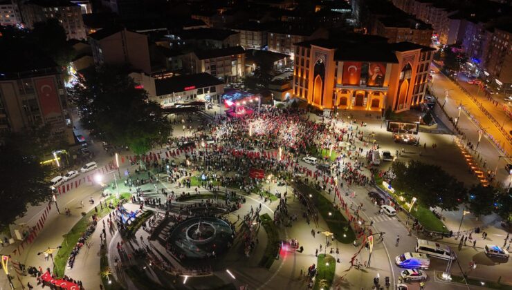 15 Temmuz’da tüm Kütahya tek yürek!