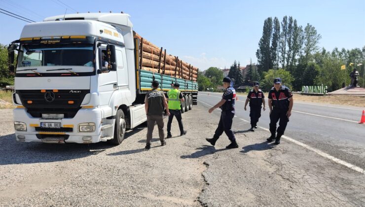 Ormanlar için hem denetim hem bilgilendirme