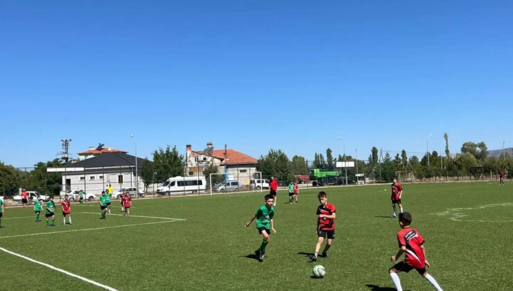 Çavdarhisar’da futbol şöleni yaşandı