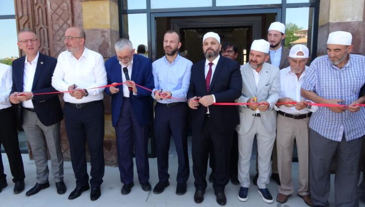 Kevser Camii ibadete açıldı