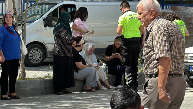 Kazaya karışan sürücü gözyaşlarına boğuldu