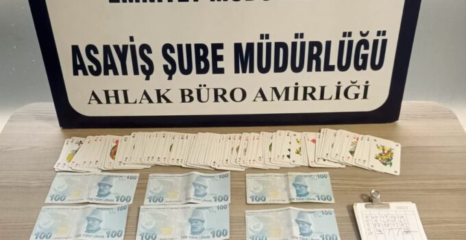 Kumar oynanan kıraathaneye operasyon! 25 bin 700 lira ceza kesildi