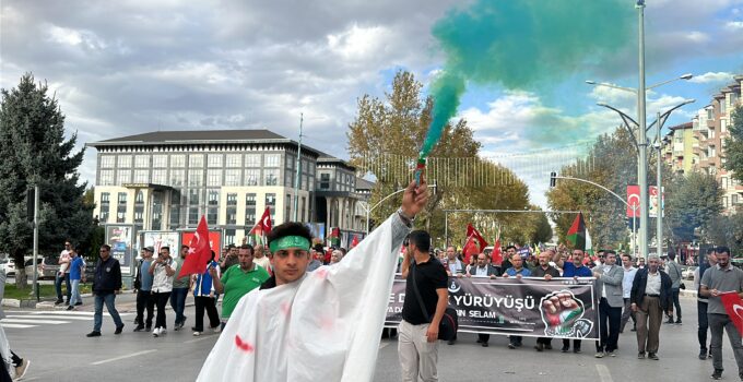 Kütahya’daki STK’lar Filistin’e destek için yürüdü