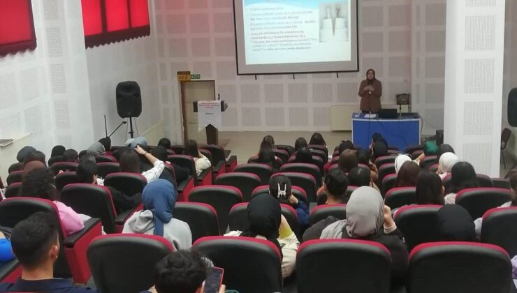 Emet MYO’da öğrencilere evlilik semineri