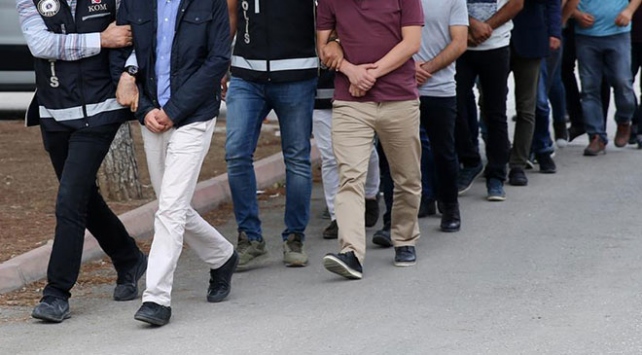 FETÖ’nün TSK yapılanmasına operasyon: 22 gözaltı