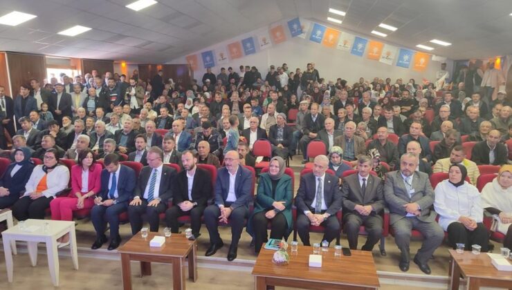 AK Parti Emet ve Pazarlar’da kongre heyecanı