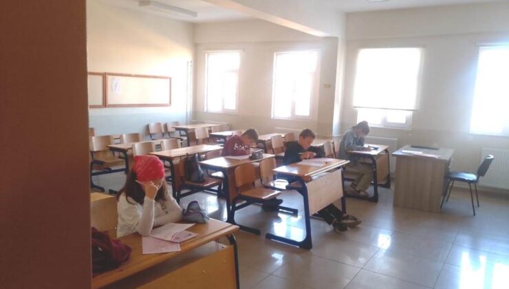 Öğrendiklerini ara tatilde pekiştiriyorlar