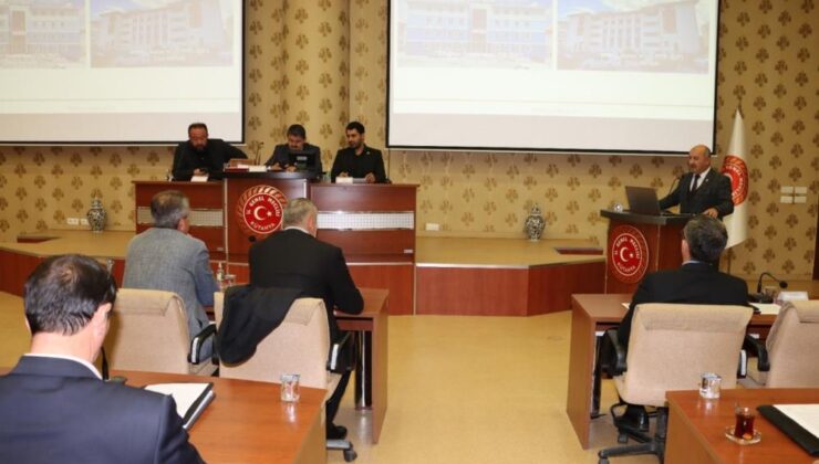 İl Genel Meclisi’nde eğitim yatırımları konuşuldu