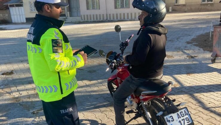 Jandarmadan motosiklet denetimi
