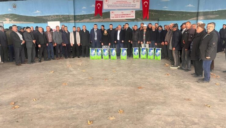 Pazarlar’da 400 çiftçiye ilaç desteği