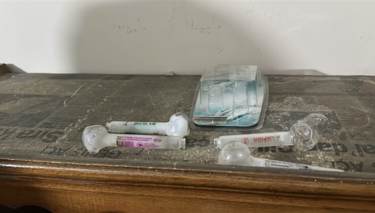 Uyuşturucu kullanırken sosyal medyada canlı yayın yaptı, gözaltına alındı