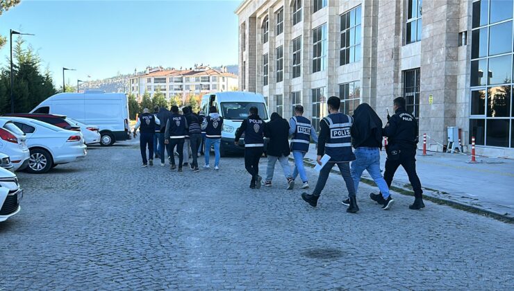 Fuhuş operasyonunda 266 şüpheliye rekor ceza