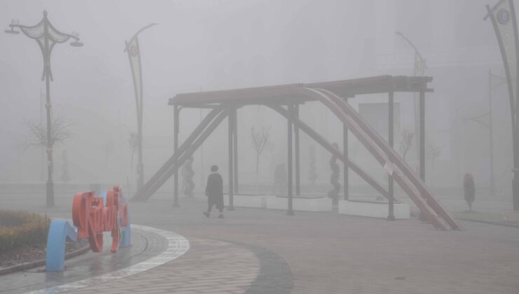 Kütahya’da yoğun sis! Görüş mesafesi 50 metreye kadar düştü