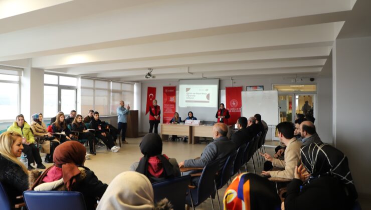Gençlik politikalarına yön vermek için bir araya geldiler