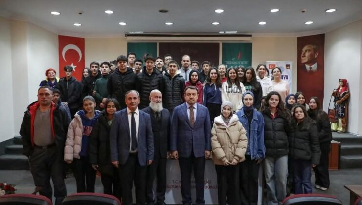 Vali Işın öğrencilerin konuğu oldu