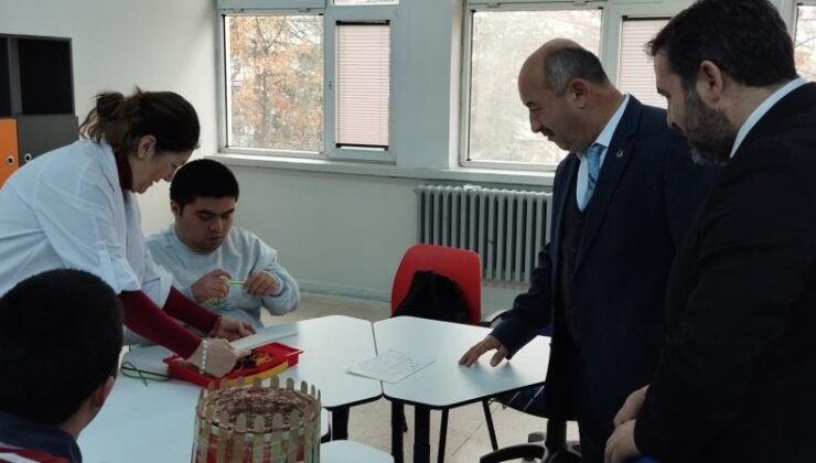 Müdürü Başyiğit’ten özel öğrencilere ziyaret