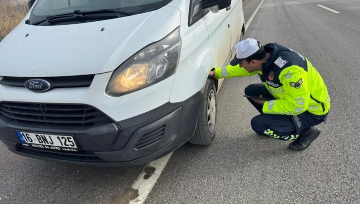 Jandarmdan kış lastiği denetimi