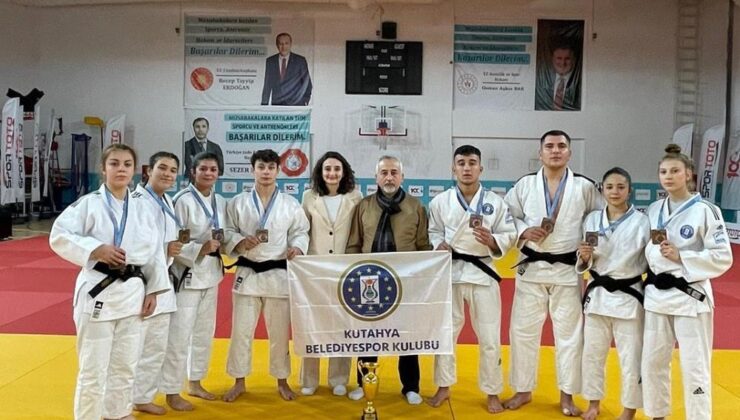 Judocular Kütahya’ya Türkiye üçüncülüğünü getirdi