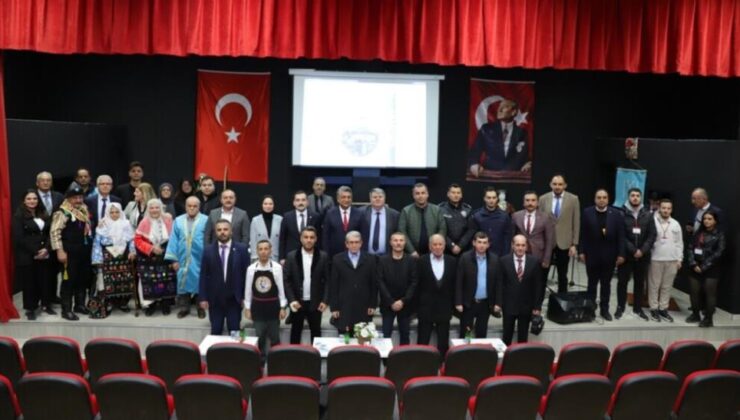 Domaniç’in tarih,kültür ve turizmi çalıştayla ele alındı