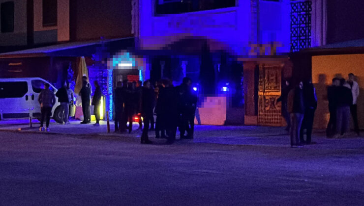 Bıçakla yaralanan alkollü şahıs hastaneye kaldırıldı