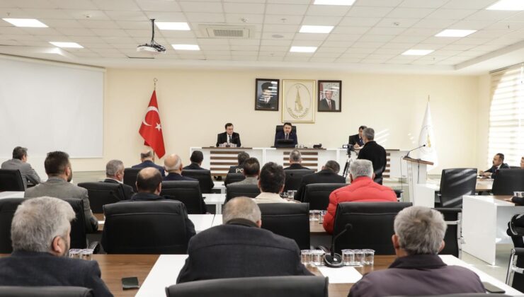 Vali Işın muhtarların taleplerini dinledi