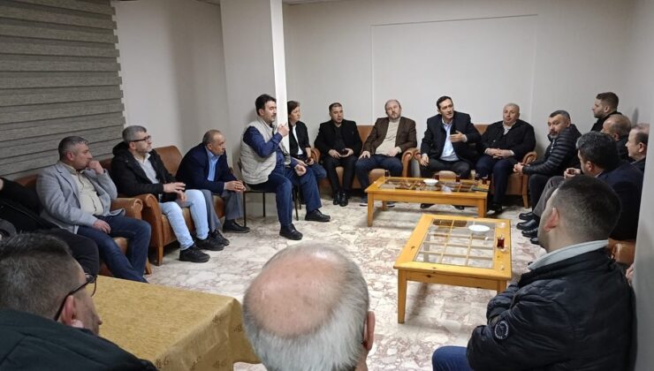 Başkan Derin muhtarlarla bir araya geldi