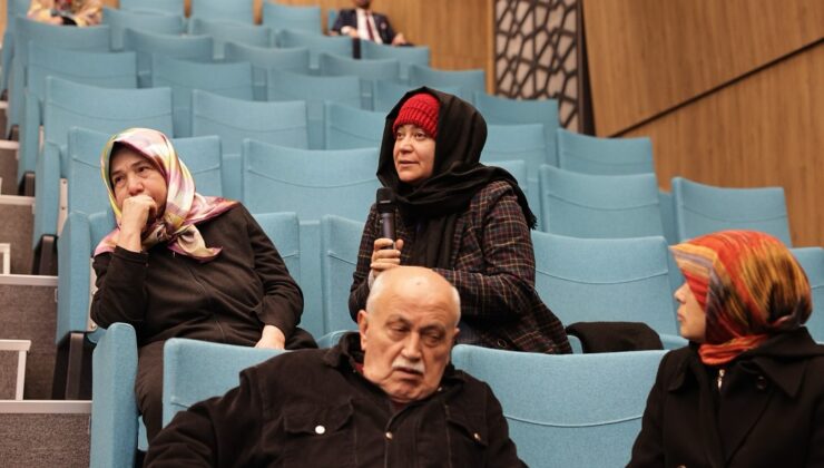 Başkan Kahveci halk gününde vatandaşları dinledi