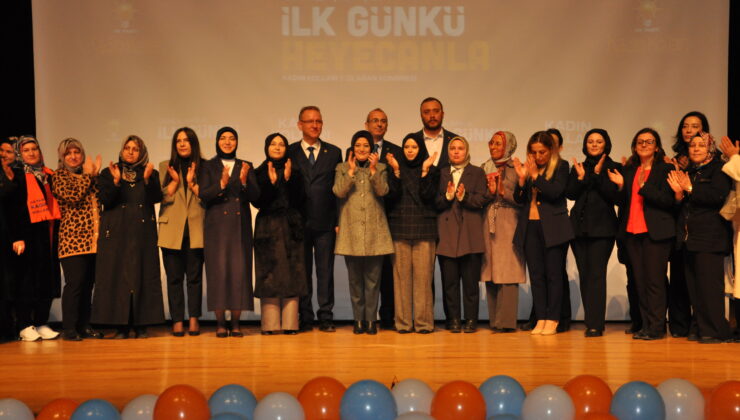 AK Parti’de Kadın Kolları Kongresi yapıldı