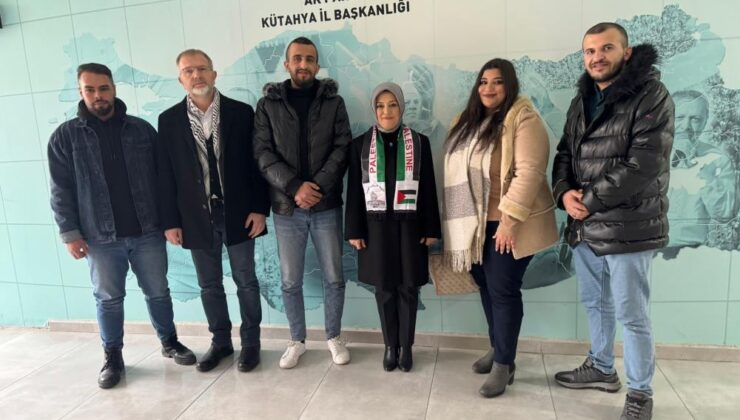 Filistinli öğrencilerden Erenler’e tebrik ziyareti