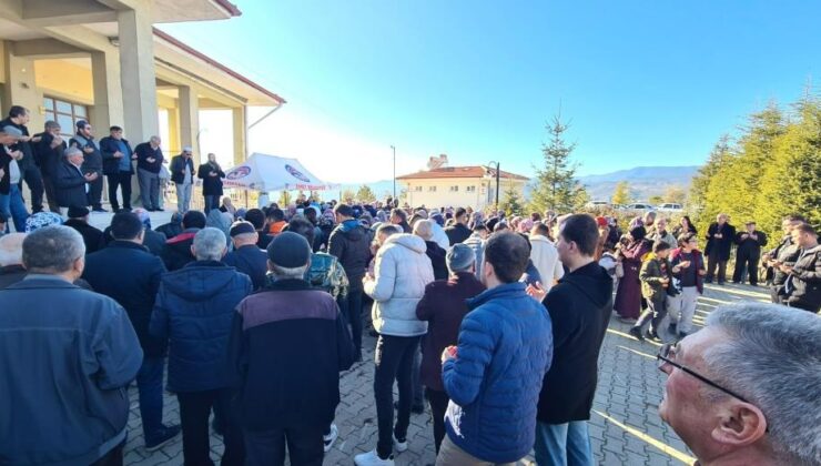 Emet’te umreciler kutsal topraklara uğurlandı