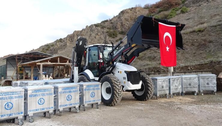 Tavşanlı köyleri için yeni makine ve ekipmanlar teslim edildi