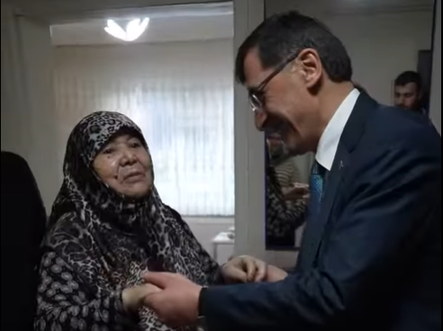 Başkan Kahveci’nin şehit ailelerine ziyaretleri sürüyor