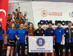 Kütahyalı sporcular Ordu’dan madalyalarla döndü