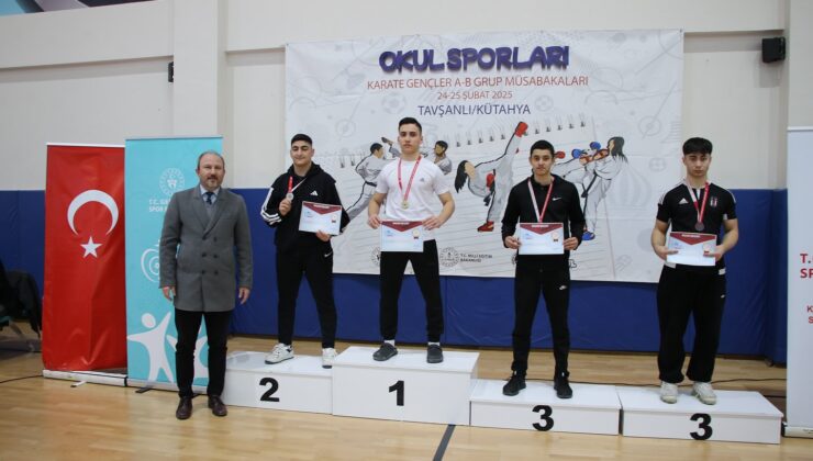 Tavşanlı’da Okul Sporları Karate Müsabakaları heyecanı