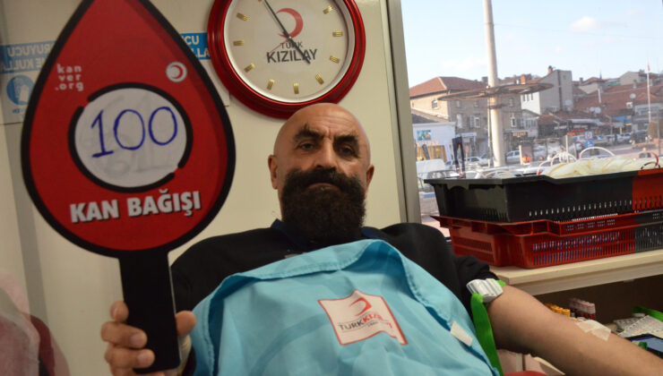 18 yaşından beri kan bağışı yapıyor
