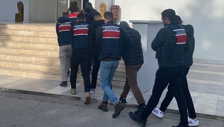 Jandarma’dan organize dolandırıcılara operasyon