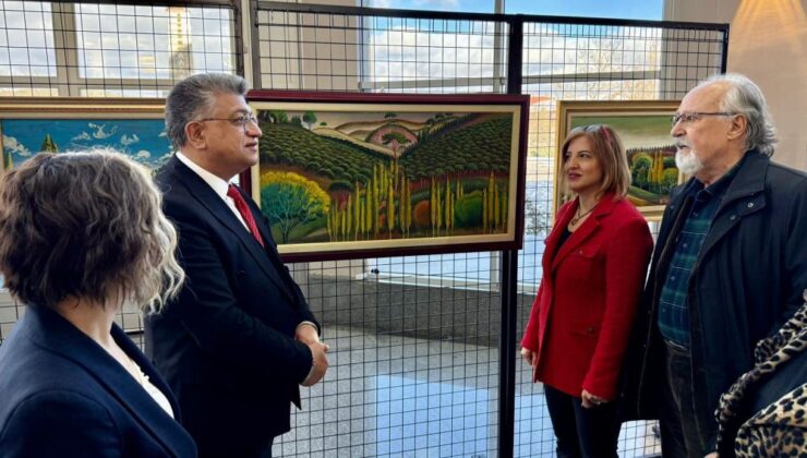 Ressam Yüce DPÜ’de eserleriyle anıldı