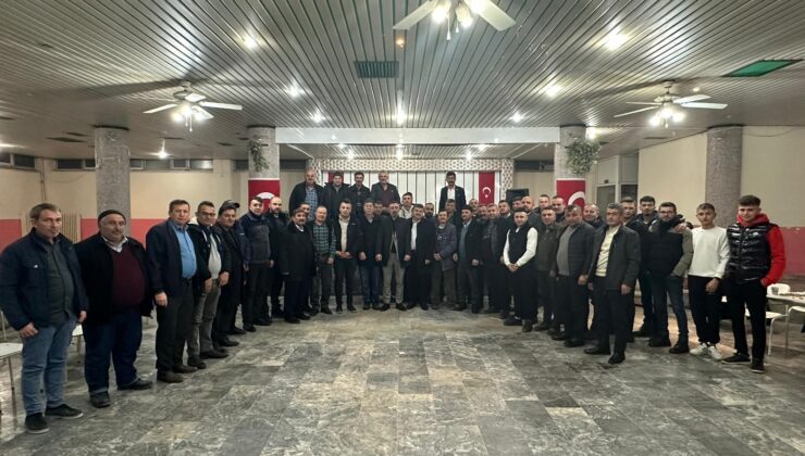 Başkan Özcura muhtarlarla buluştu
