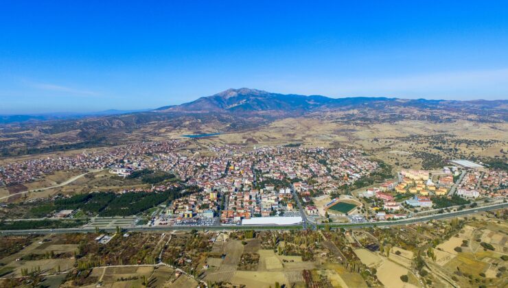 Gedizlilerin en fazla yaşadığı il İzmir