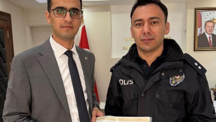 Kaymakam Çelik’ten emniyet personeline başarı belgesi