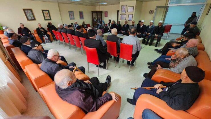 Huzurevinde kandil programı